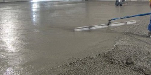 Jasa trowel lantai gudang profesional LantaiNusa